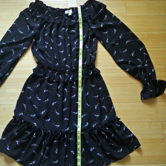 -NWT- Michael Kors Ruffled Off The Shoulder Dress - Picture 12 of 16